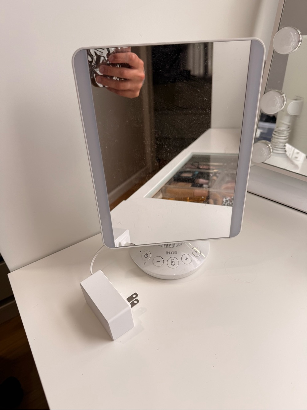 iHome Lighted Vanity Mirror with Bluetooth